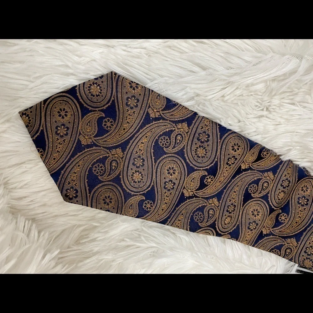 Merona Blue and Gold paisley tie 100% silk